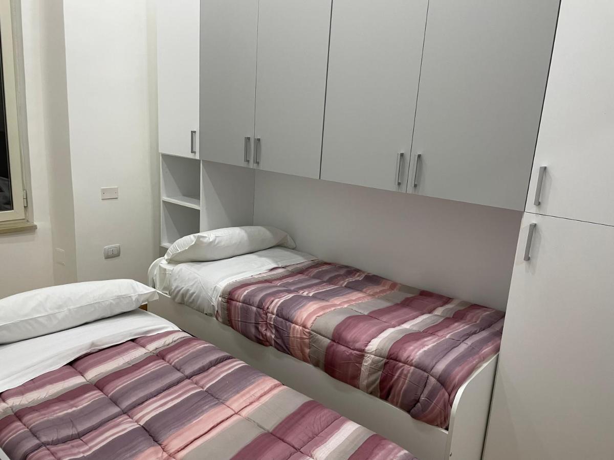 Appartement Casa Emilia 2 *